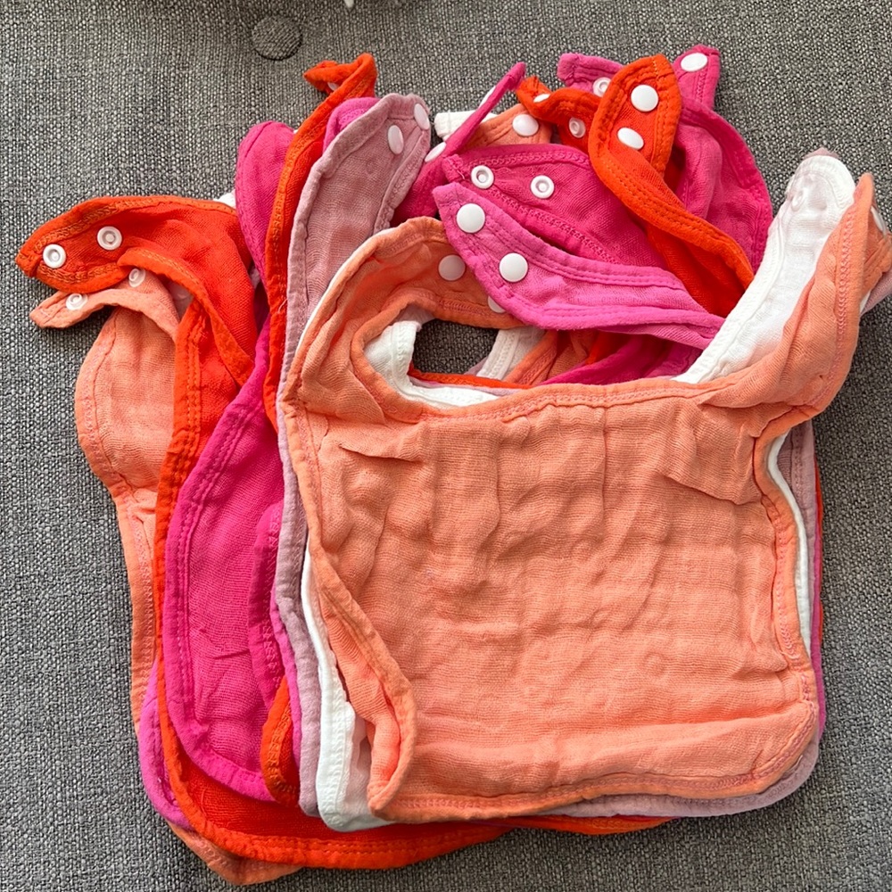 Bibs never used!